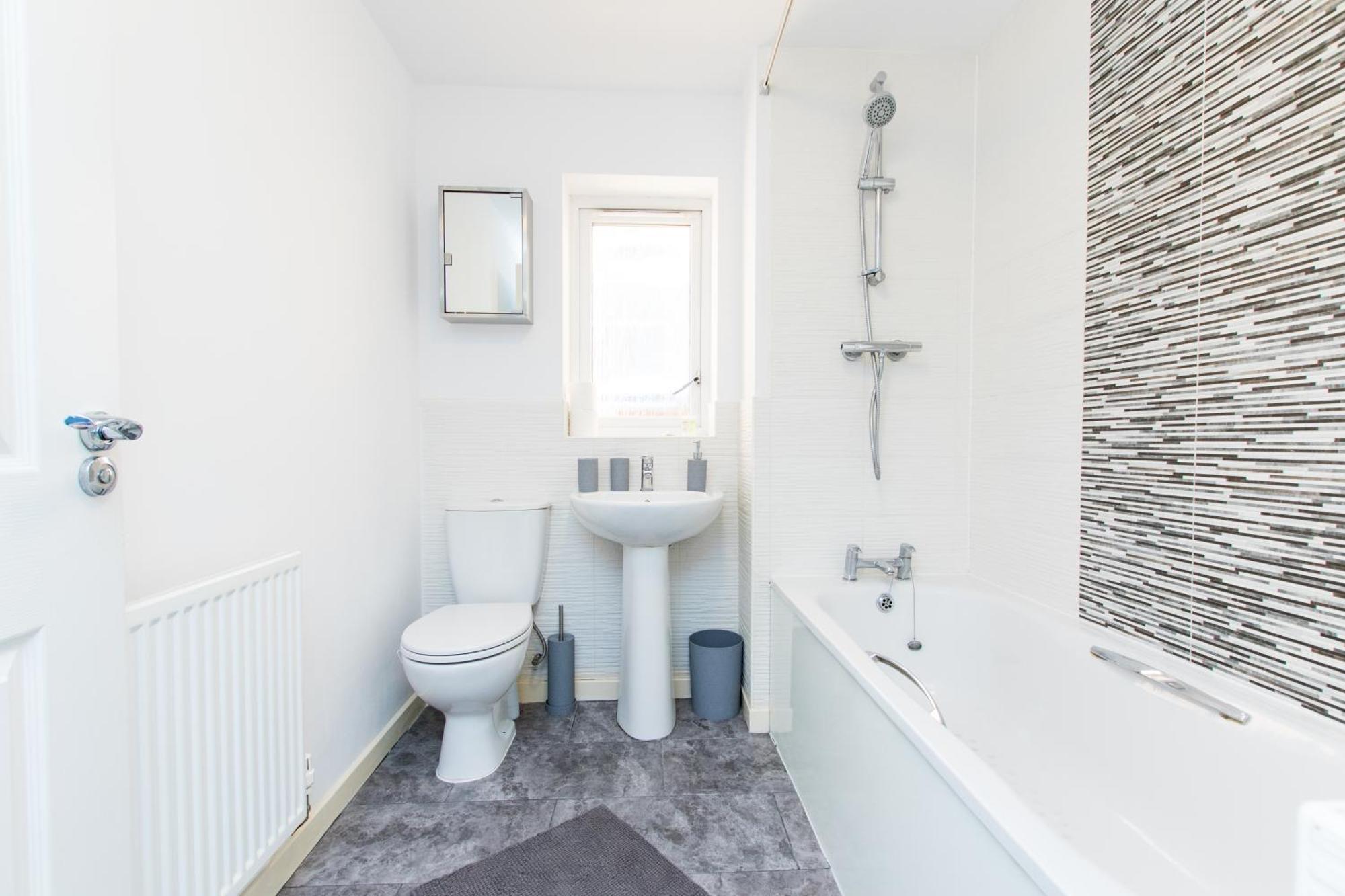 Free Parking 3 Bedroom House In Nottingham Eksteriør bilde