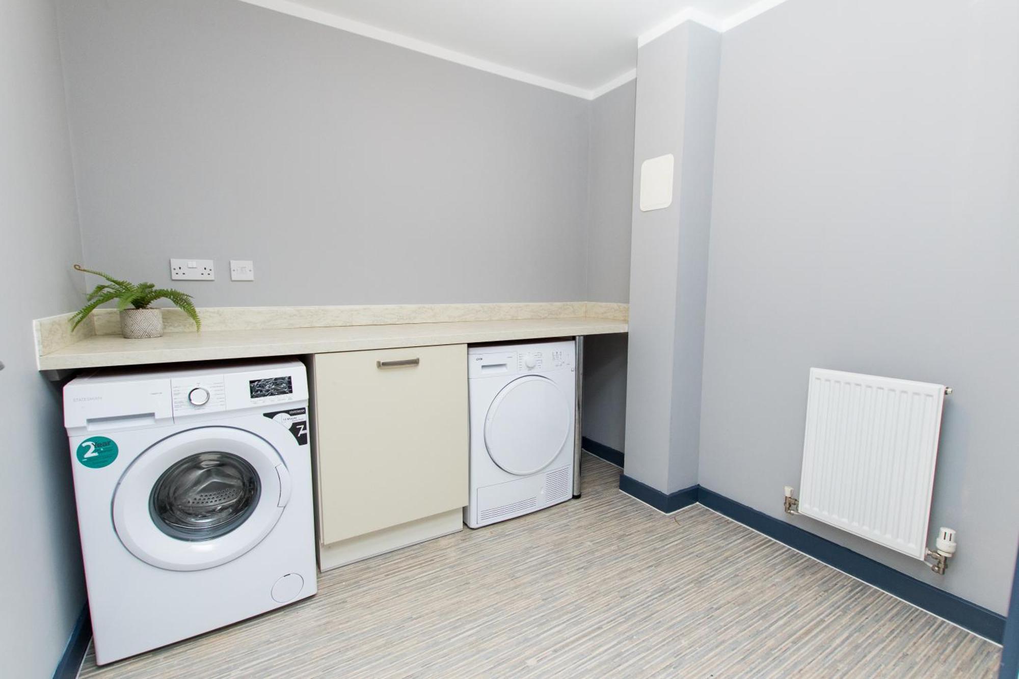 Free Parking 3 Bedroom House In Nottingham Eksteriør bilde